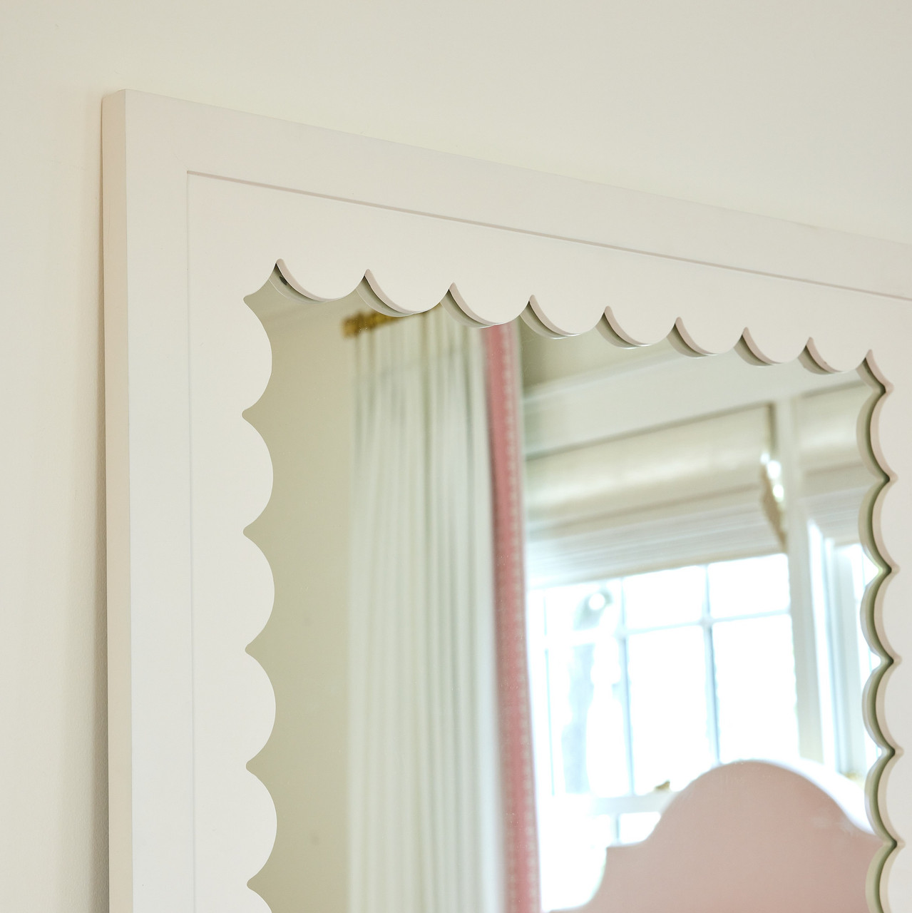 Gigi White Wall Mirror