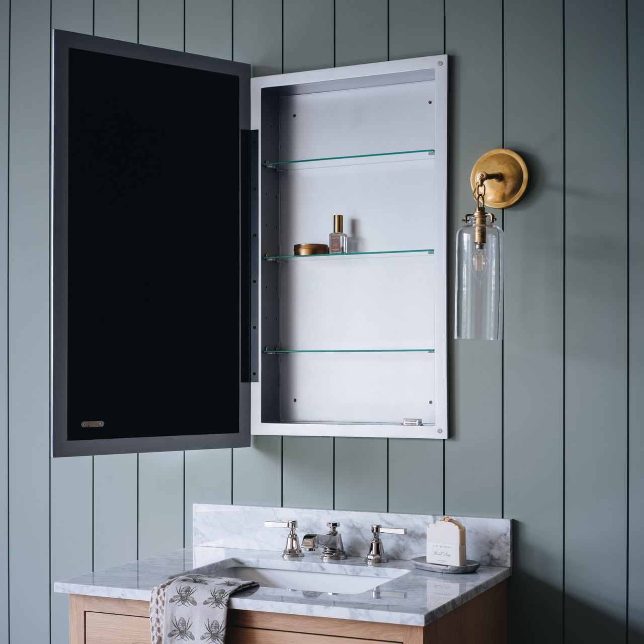 Savana Medicine Cabinet